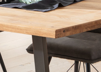 Esstisch LIV´IN MODENA in Eiche geölt, schwarz